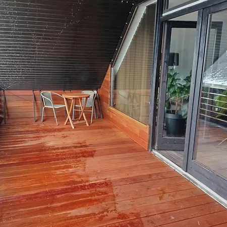 86qm Vor Den Toren Hamburgs